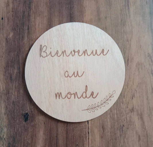 Cercle en bois "bienvenue au monde"